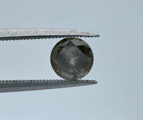 EGL Certified 1ct Round brilliant diamond