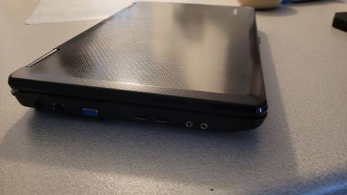 Acer Emachine E525 *EXCELLENT CONDITION*