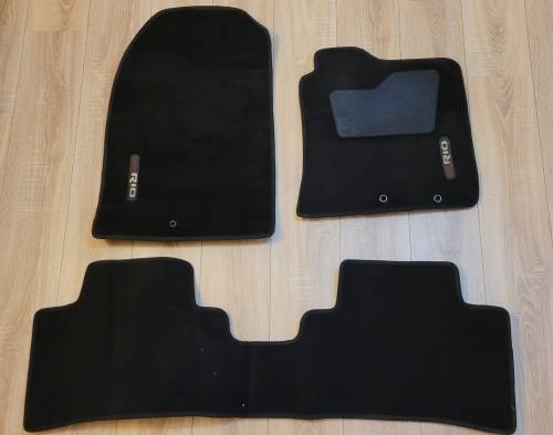 Kia Rio Mat Set Complete