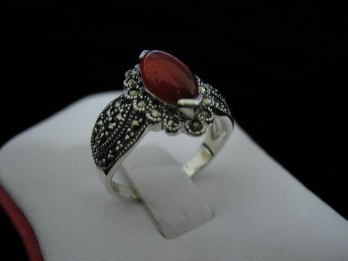 Gorgeous Ring in 925 Sterling Thai Silver