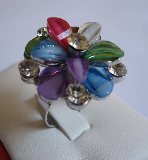 FASHION COCKTAIL RINGS SIZE 6,7,8,9