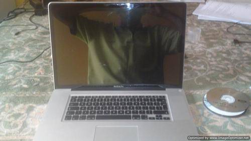 Apple Macbook Pro 17" UNIBODY Monster