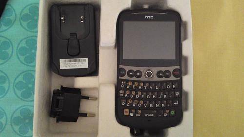 HTC SNAP BOXED! (PLEASE READ)