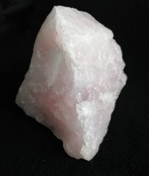 ROSE QUARTZ CRYSTAL - XXL SIZE - BEAUTIFUL CRYSTAL