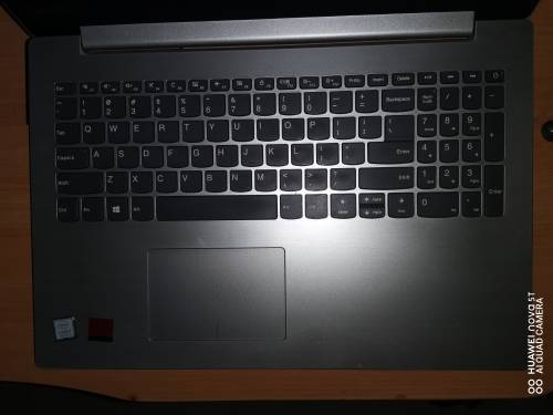 Lenovo IdeaPad 320-15IKB - 15.6` - Core i5 8250U - 8 GB RAM - 1 TB HDD