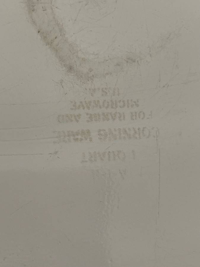 Oven dish lidded Corningware (