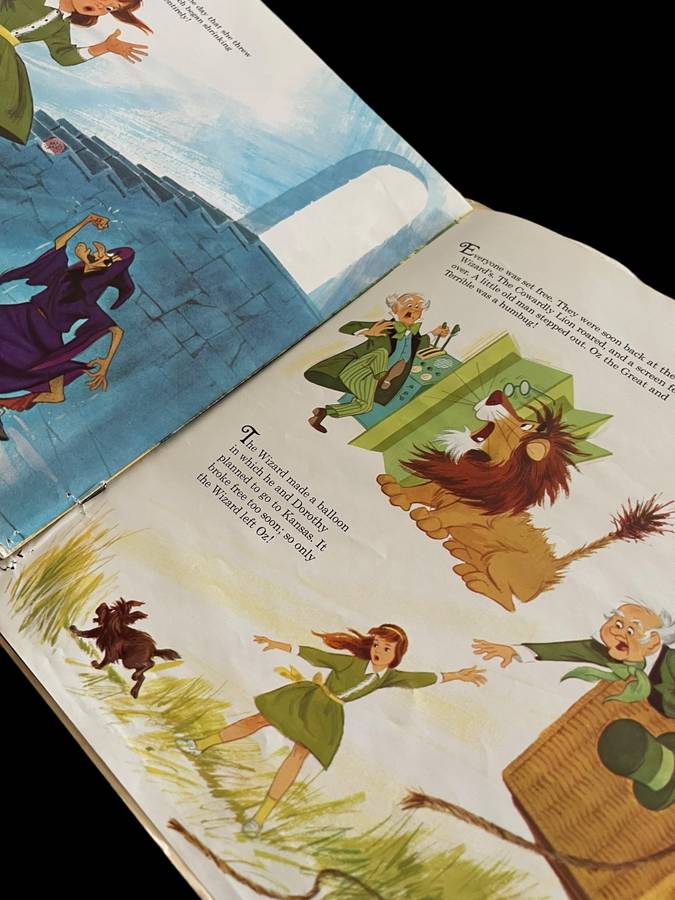 Record/lp Wizard of Oz vinyl record/lp& book