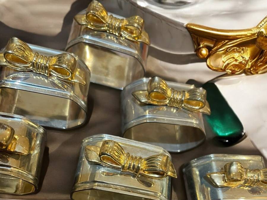 Napkin/ serviette rings x8(B)