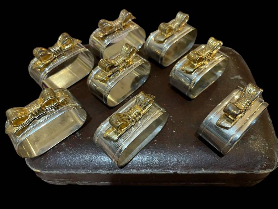 Napkin/ serviette rings x8(A)