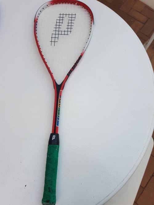 2 X SQUASH RAQUETS