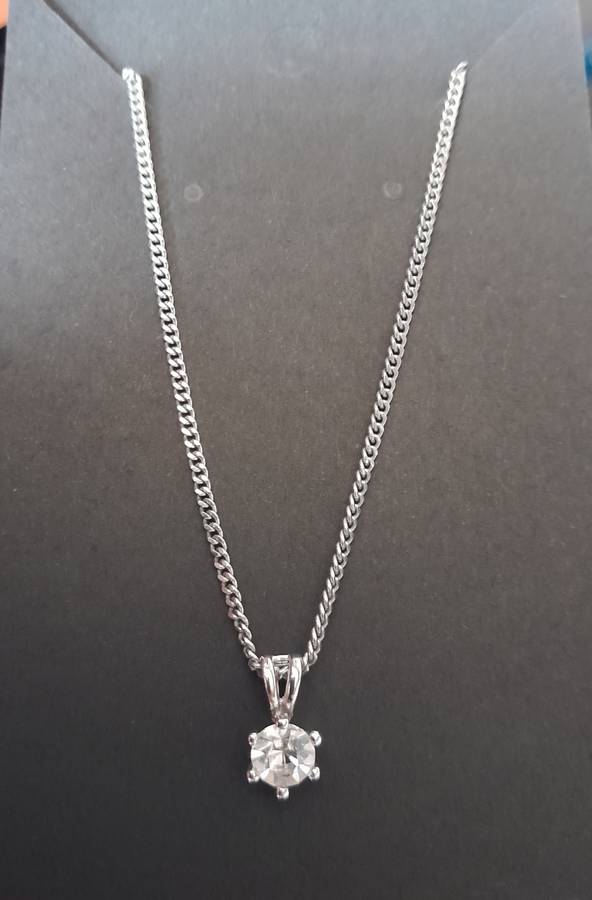Silver Cubic Zirconia pendant chain necklace