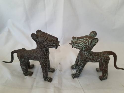 ANTIQUE BENIN BRONZE LEOPARDS