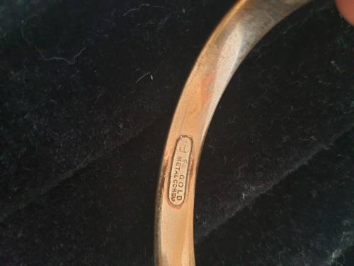 VINTAGE BRACELETS IN GOOD CONDITION