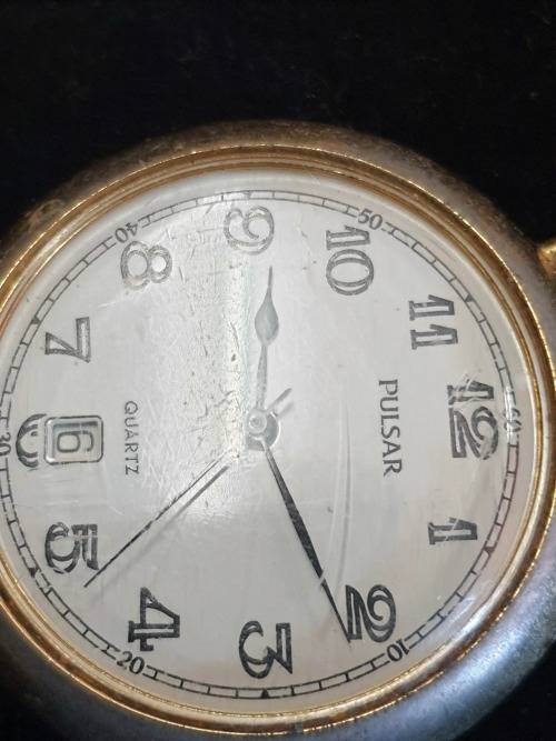A VINTAGE PUSAR WATCH SOLD AS IS NOT TESTED