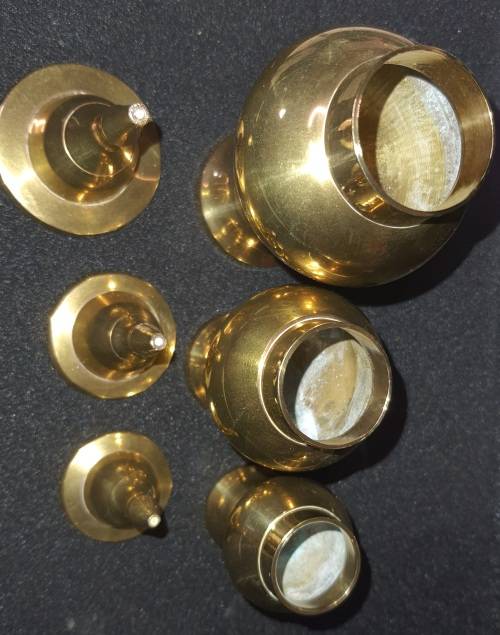 A SET OF 3 VINTAGE ARABIC STYLE BRASS CONTAINERS IN MINT CONDITION SOLD AS IS