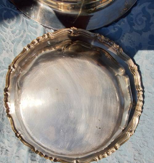 A VINTAGE JOB LOT KITCHENALIA UTENSILS