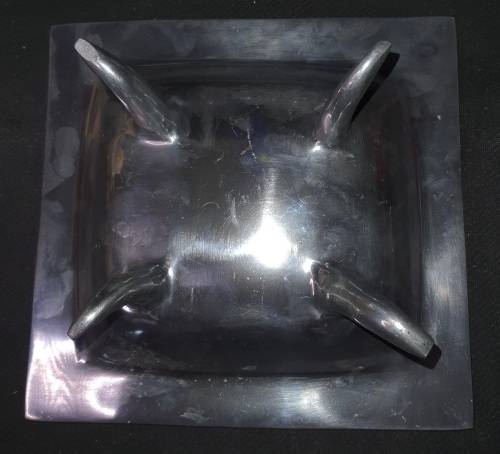 A VINTAGE SQUARE SERVING BOWL CAROL BOYES STYLE MADE IN INDIA ALLUMINIUM ALLOY SOLD AS IS