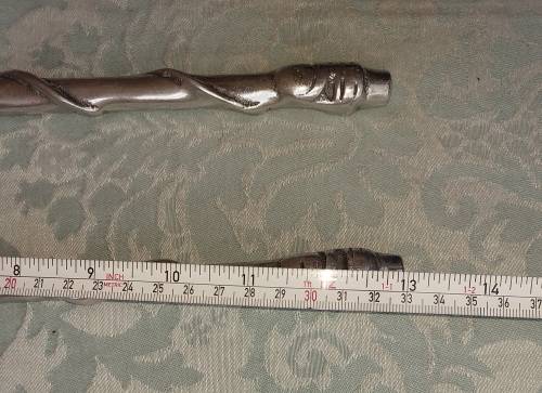 A SET OF CAROL BOYES-STYLE ALUMINUM ALLOY SALAD LADELS