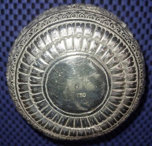 TWO VINTAGE VIETNAMESE BUDDHIST TEMPLE ENGRAVE SCENES SILVER PLATED BOWLS