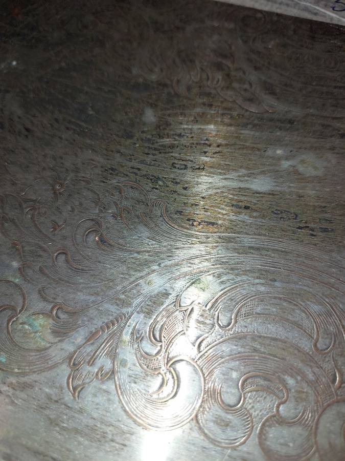 A VINTAGE VICTORIAN SILVER PLATED SERVING TRAY
