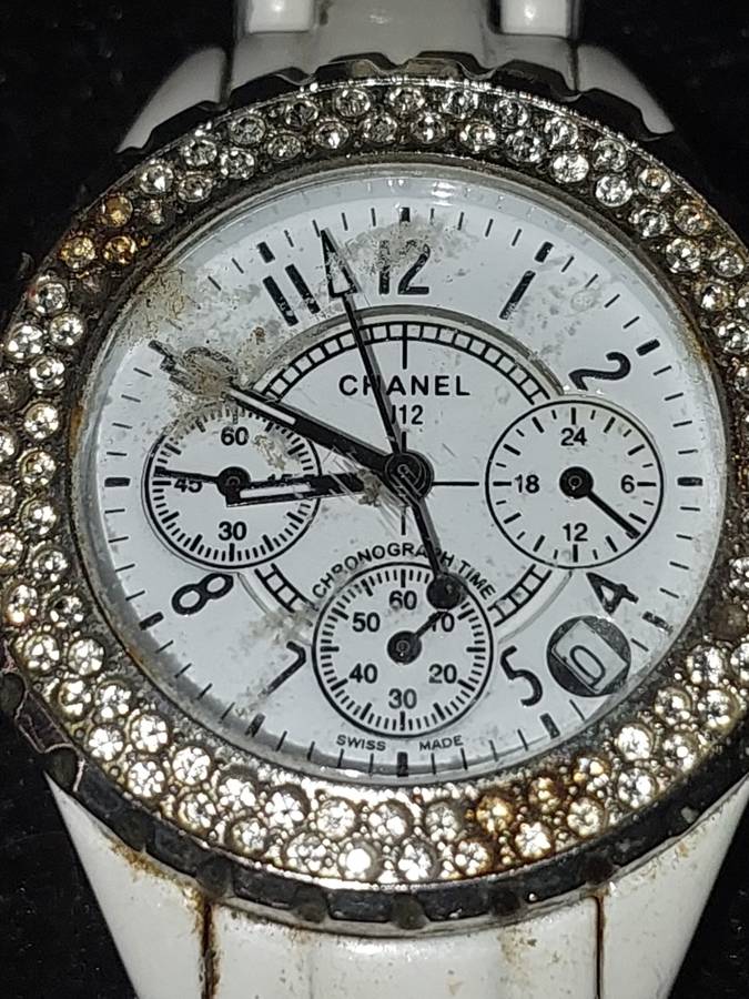 A COLLECTION OF QUALITY BRANDS WOMANS WATCHES