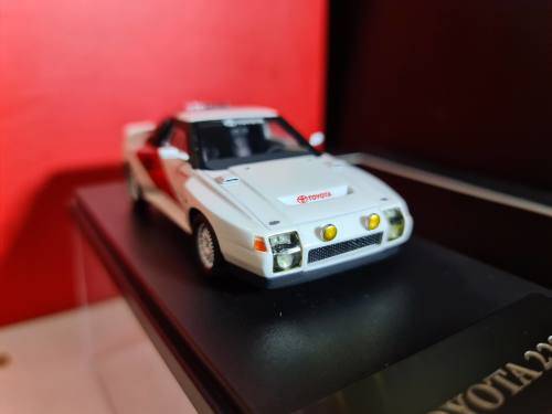 1/43 JAPAN WIT`S TOYOTA MR2 222D WHITE and RED