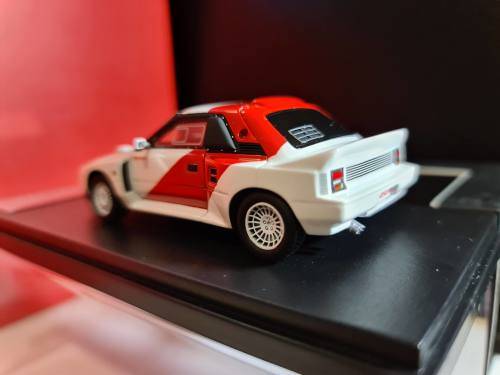 1/43 JAPAN WIT`S TOYOTA MR2 222D WHITE and RED