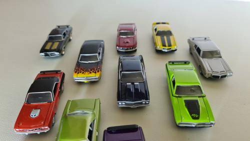 15 Greenlight muscle cars