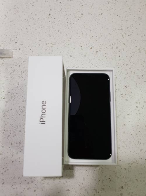 Space Grey iPhone Xs 256GB For Sale