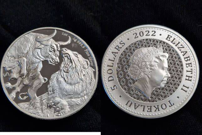 2022 1 oz Bull & Bear Tokelau Silver Coin