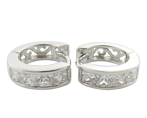 WINNER! 925 Sterling Silver White CZ Hoop Earring *MOST REASONABLE INTERNATIONAL SHIPPING*