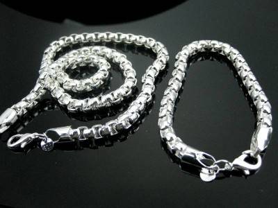 SUPER SPECIAL! NECKLACE/BRACELET 925 STERLING SILVER STAMPED.1ST TIME EVER ON THIS AUCTION !!