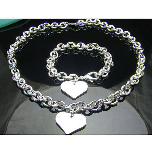 PLEASE LOOK!! B191 Hot Rolo Chain Necklace and bracelet NEVER BEFORE FOR R1-00!!!!