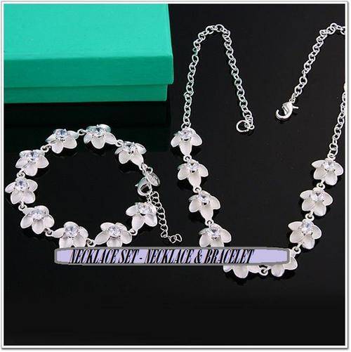 SET ! ABSOLUTELY BEAUTIFUL SILVER PLUM FLOWER - NECKLACE WITH BRACELET- SET