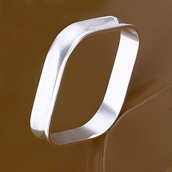 NEW STOCK... PLEASE LOOK!! SQUARE SILVER BANGLES STAMPED 925! NEVER BEFORE FOR R1-00!!!!