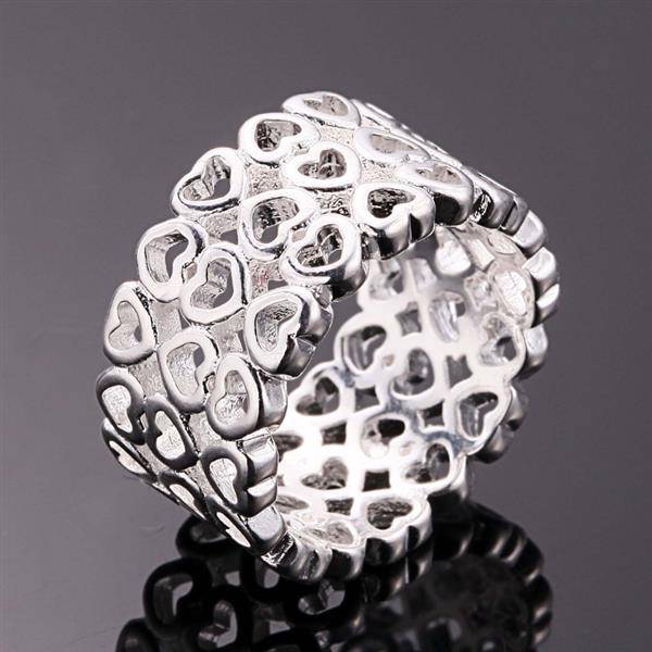 BEST OFFER!!!! - ABSOLUTELY IMPRESSIVE SILVER RING - FIRST TIME EVER ON R1.00 AUCTION!