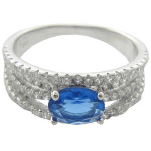 SOLID SILVER! THIS IS A ABSOLUTELY MUST BID! SOLID 925 MICRO SETTING RING! R1 AUCTION! ADD EARRINGS!