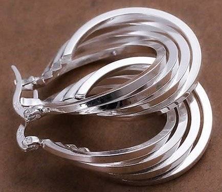NEW! BEST OFFER! - IMPRESSIVE SILVER EARRINGS - FIRST TIME ON R1.00 AUCTION!