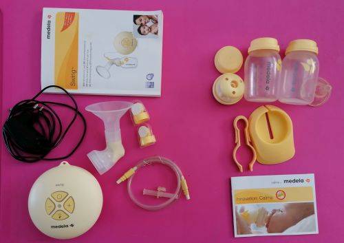 Medela Swing Electric Breastpump kit