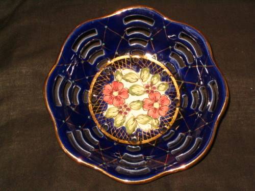"GOUDA" RETICULATED BOWL