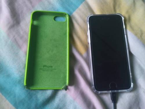 iPhone 8