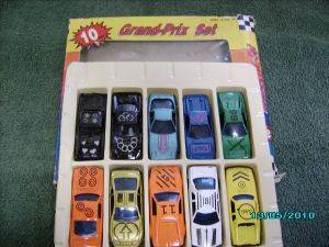 10 toy car - Grand - Prix set (ages 5 and up)