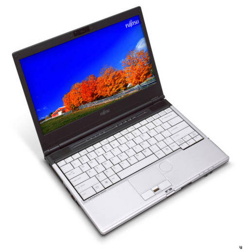 FUJITSU SIEMENS LIFEBOOK S761 CORE i3-2310M 2.1GHZ, 4GB MEMORY 320GB BUILT IN 3G HSDPA WINDOWS 7