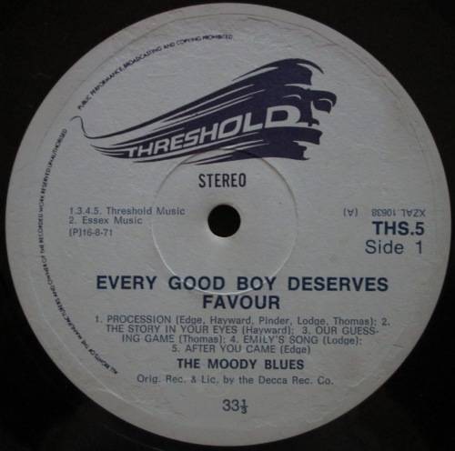 THE MOODY BLUES - EVERY GOOD BOY DESERVES FAVOUR  (LP/VINYL)