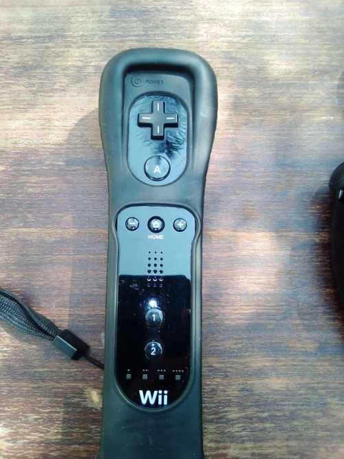 Nintendo Wii - Controller RVL-003 - RVL-026 Black Motion Plus Attachment for Nintendo- Remote Jacket