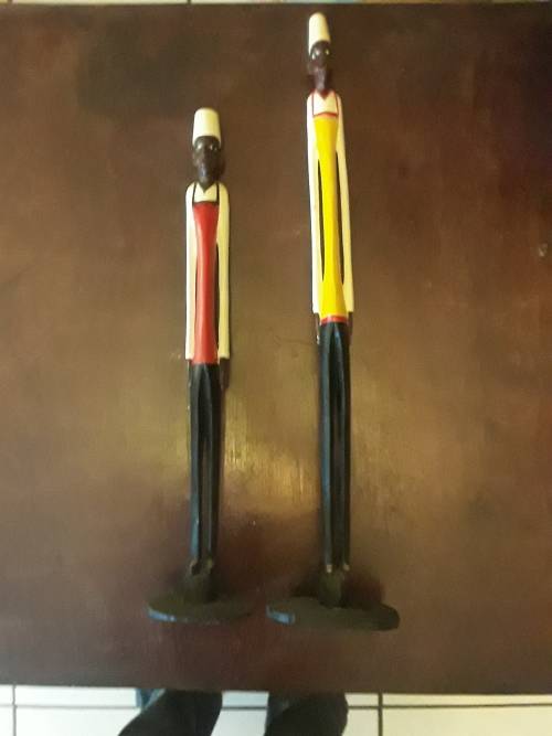 AMAZING - AFRICAN CULTURE Wooden Men 1 x 62 cm - 1 x 52 cm - AMAZING FIND