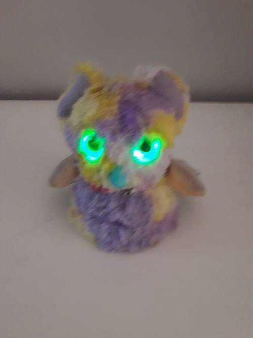 Hatchimals -19100 - Purple and Yellow Fury Friend - 4 Different Settings - 100% Working Condition