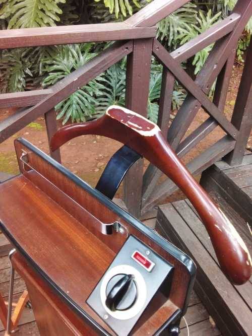 VINTAGE 2 X BUTLER STANDS - 1 X ENGLAND MAKE WITH PRESS/IRON - 1 X OAK BUTLER Compact - 100% WORKING