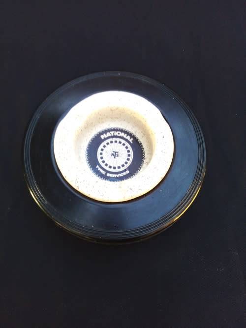A vintage NATIONAL TYRE SERVICES - Tyre ashtray - 100% Original
