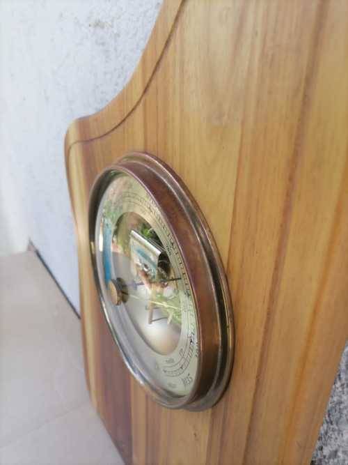 VINTAGE - PRACISIONS - Barometer west germany  - MADE FROM BRASS WITH OAK WOOD - 100% WORKING
